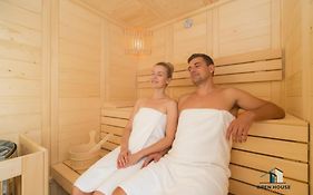 Mariah Spa Deluxe Adults Only